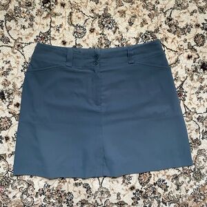 Nike Golf Skort Women’s Size 12 Charcoal Grey Sporty Activewear Athletic Golfing